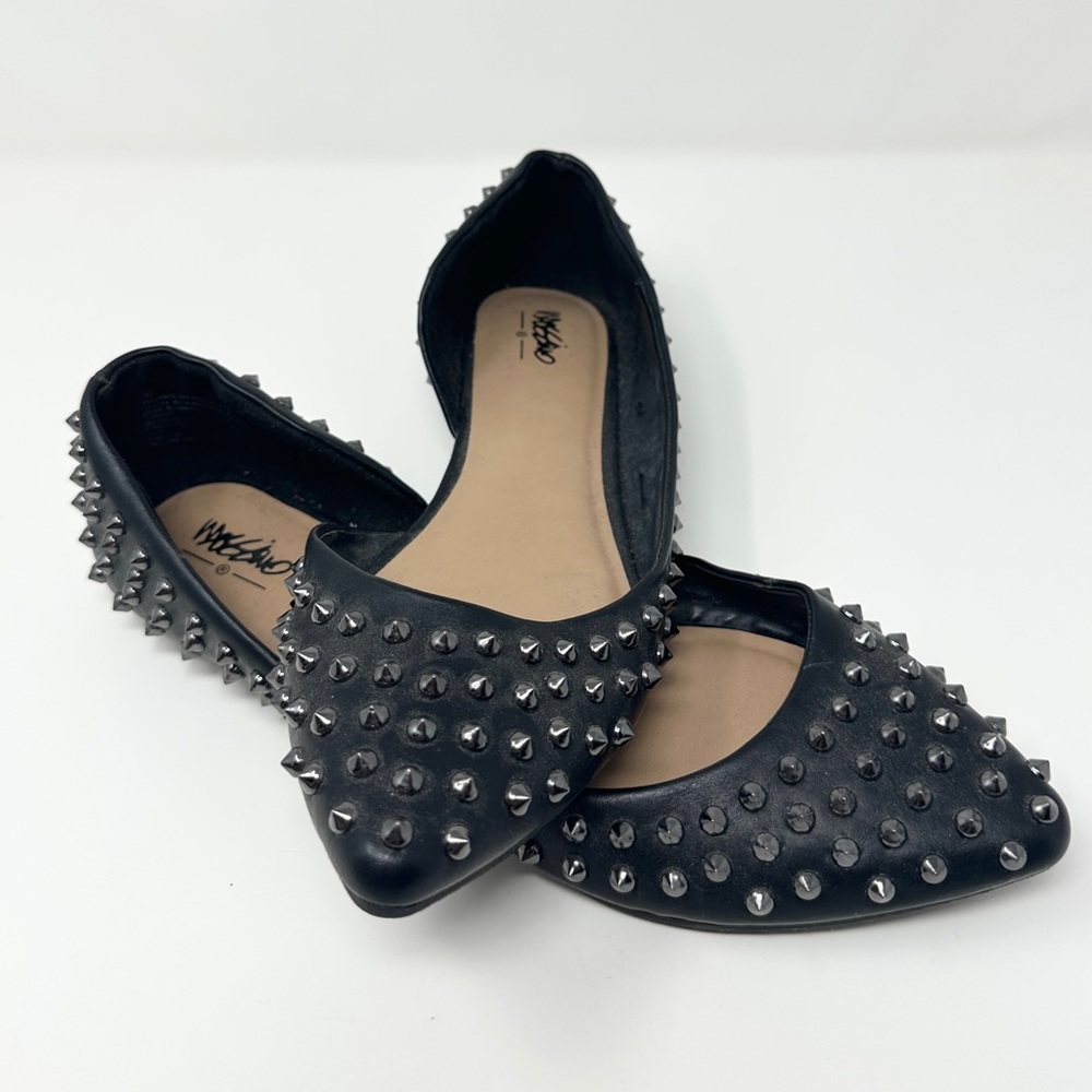 Mossimo Supply Co Black Studded Flats